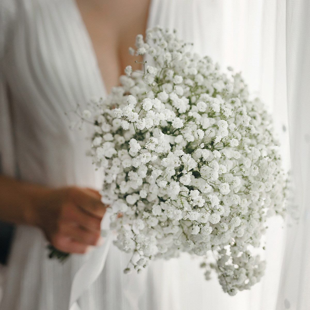 A Nice Day for a White Wedding: The Essential Flower Guide - Stylewatch ...